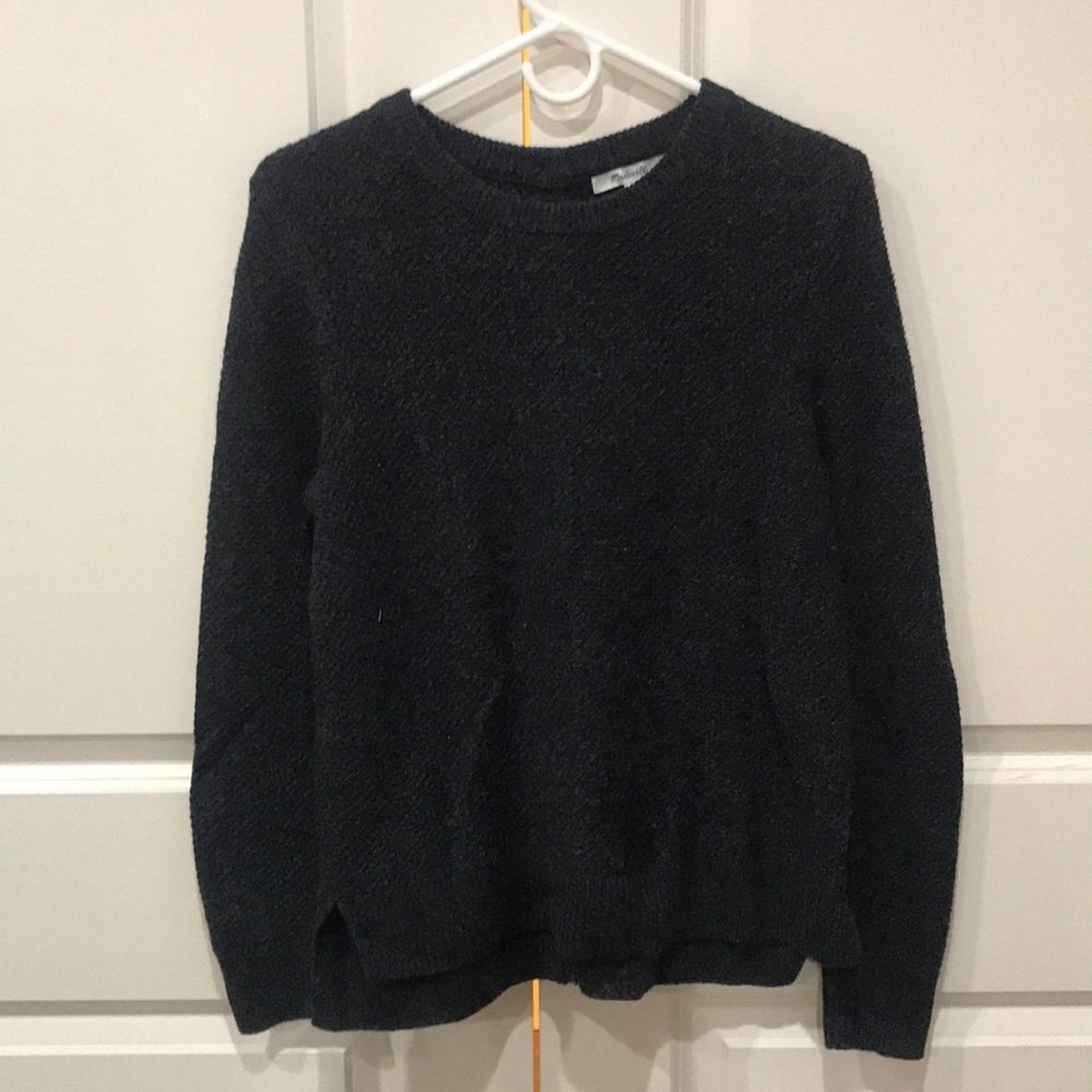 Madewell button back sweater in navy